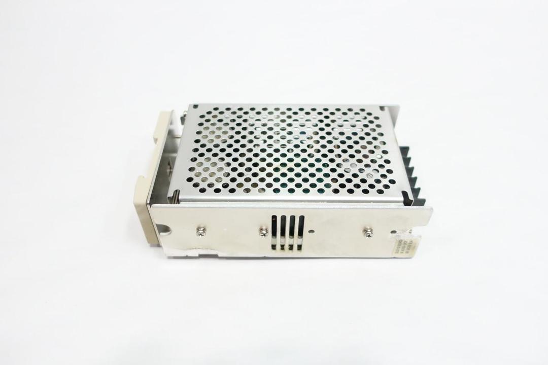 OMRON S8JX-G15024CD POWER SUPPLY 100-240V-AC 6.5A AMP 24V-DC
