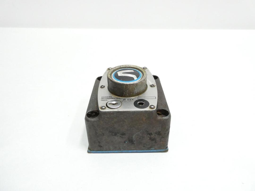 VICKERS FCG02150050 HYDRAULIC FLOW CONTROL VALVE