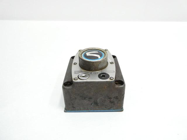 VICKERS FCG02150050 HYDRAULIC FLOW CONTROL VALVE