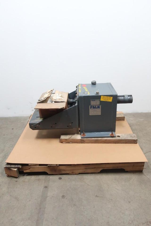 FALK 1070FZ4A INLINE SPEED REDUCER ENCLOSED GEAR DRIVE 3HP 236.6:1
