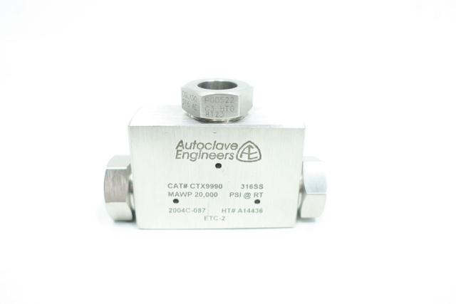 AUTOCLAVE ENGINEERS CTX9990 STAINLESS MEDIUM PRESSURE TEE FITTING 5/8IN