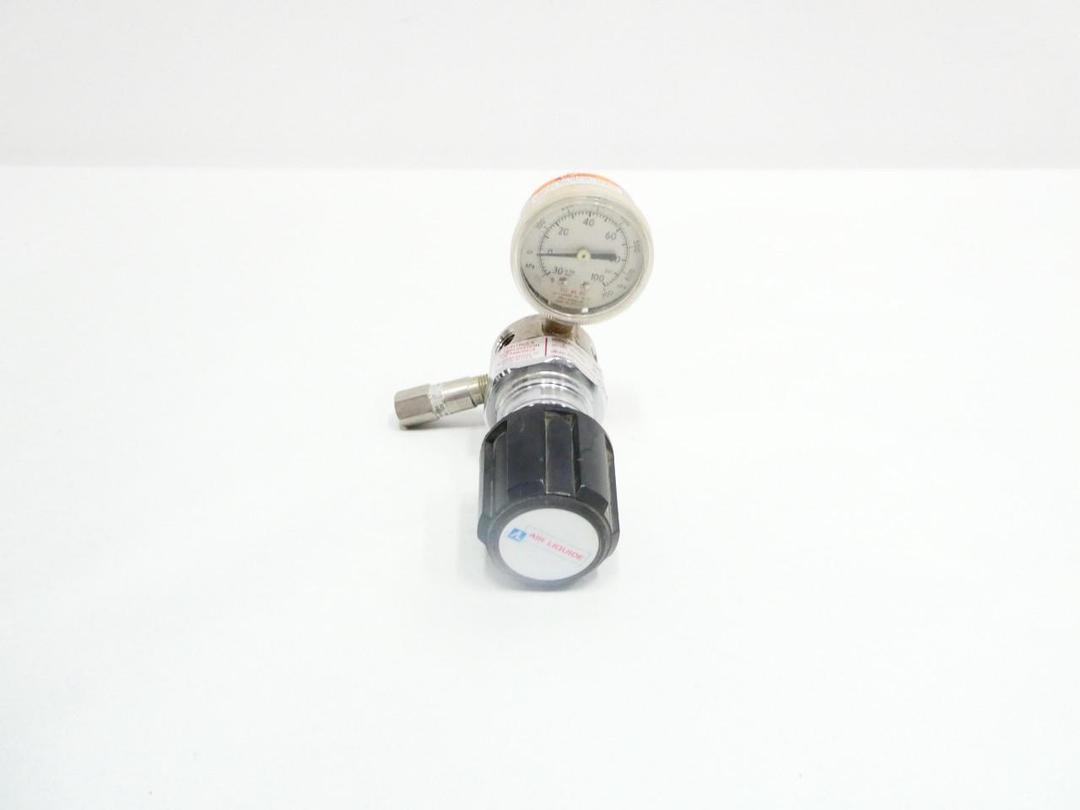 AIR LIQUIDE 4222311-330 GAS REGULATOR