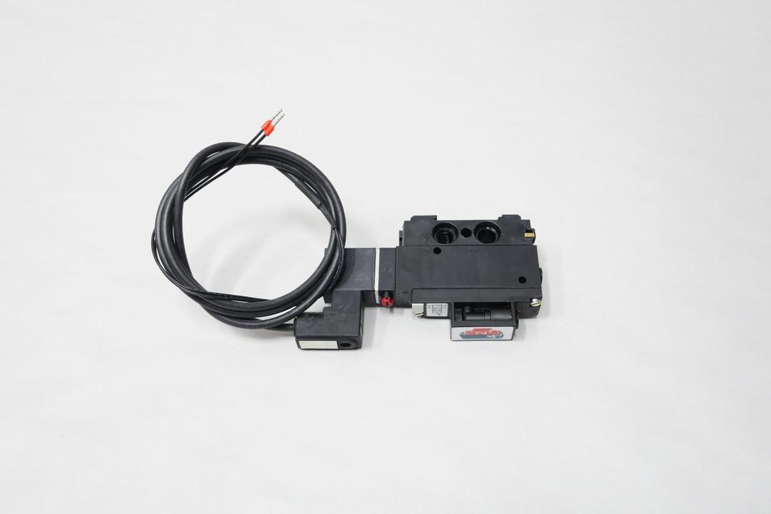 BURKERT 00252931 SOLENOID VALVE 24V-DC