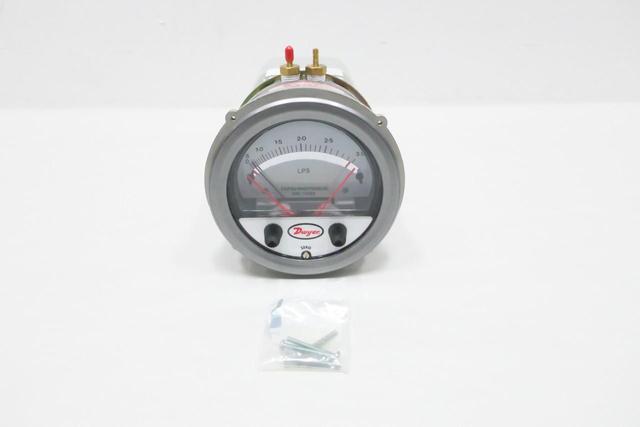 DWYER 43010 W10T PRESSURE GAUGE 0.5-3.0LPS