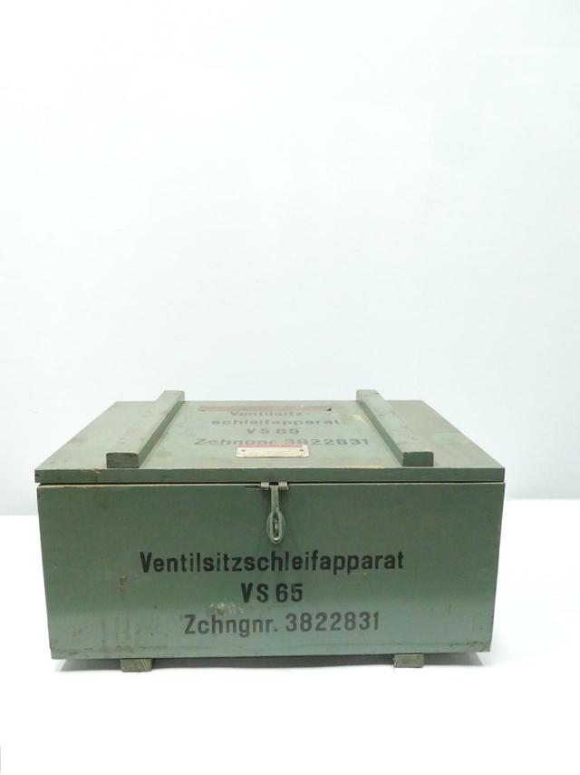 BOSCH 0 608 201 032 DOUBLE INSULATED GRINDER 220V-AC/DC 280W
