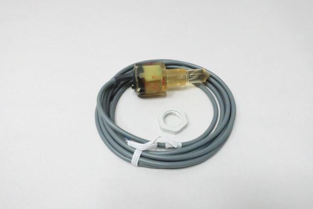 CARLO GAVAZZI VP02E LIQUID LEVEL SENSOR 10-40V-DC