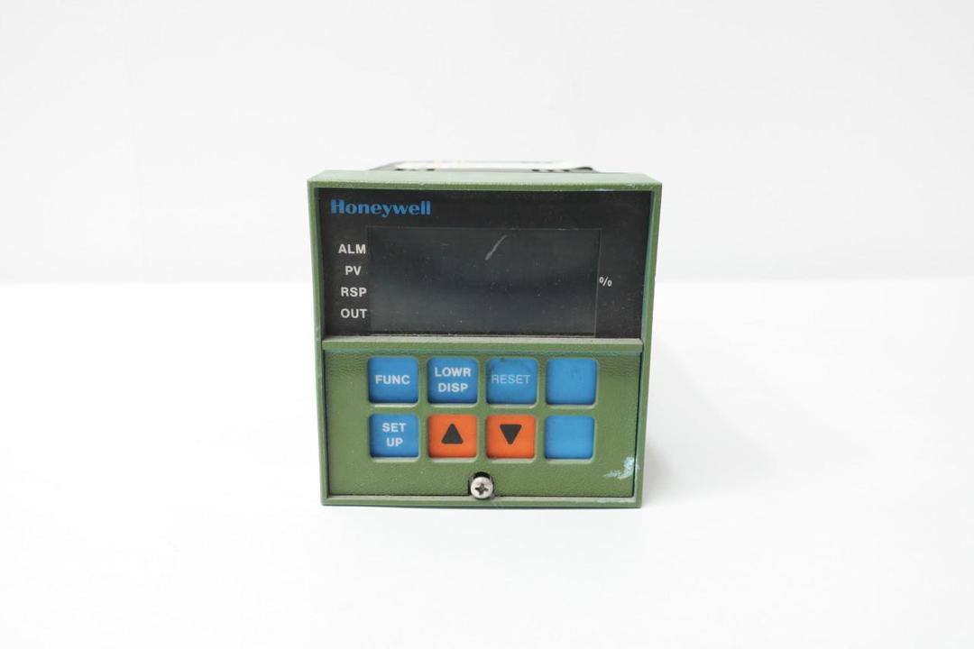 HONEYWELL DC3006-0-000-3-00-0111 TEMPERATURE CONTROLLER 120V-AC