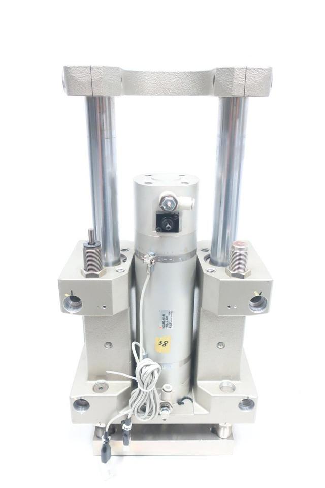 SMC MGGLB63-150-HN-M9BL-C-XC56 DOUBLE ROD PNEUMATIC CYLINDER 63MM 150MM 1MPA
