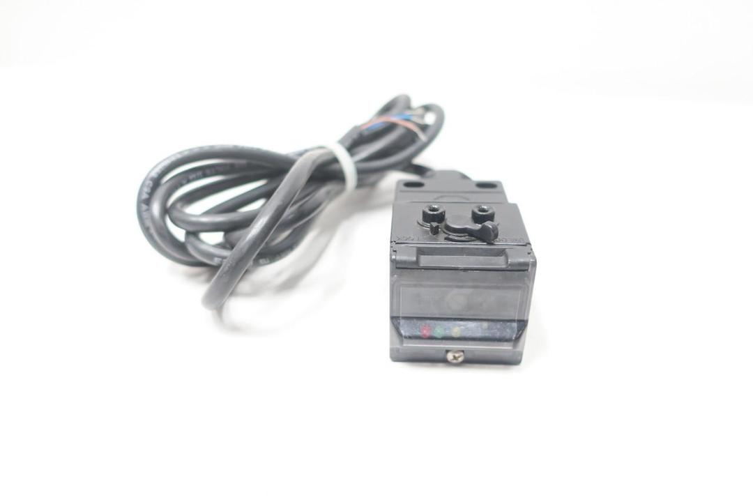 ALLEN BRADLEY 42GRF-9102 PHOTOELECTRIC SENSOR