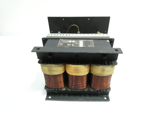ABB ML X-1243 VOLTAGE TRANSFORMER 3PH 2.5KVA 470V-AC 200V-AC