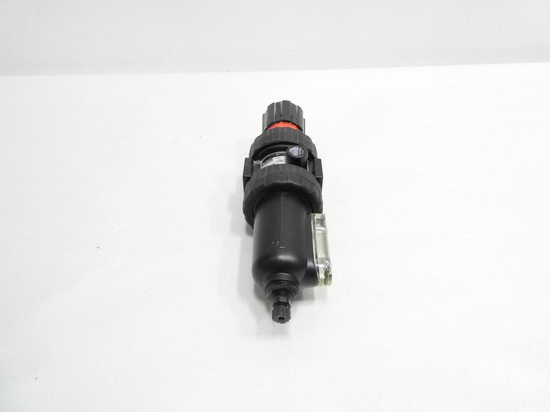 PARKER 06E24A11AC PNEUMATIC REGULATOR 3/8IN NPT 250PSI
