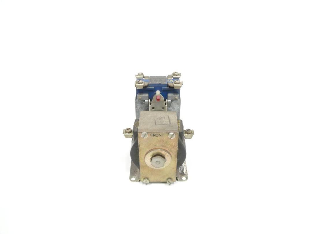 SQUARE D 9050 H0-1E PNEUMATIC TIMING RELAY 230/250V-DC
