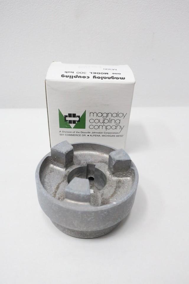 MAGNALOY M300 11210 COUPLING HUB 1-3/8IN