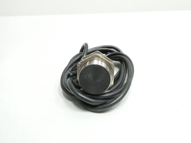 TELEMECANIQUE XSA-V12801 PROXIMITY SENSOR 24-240V-AC