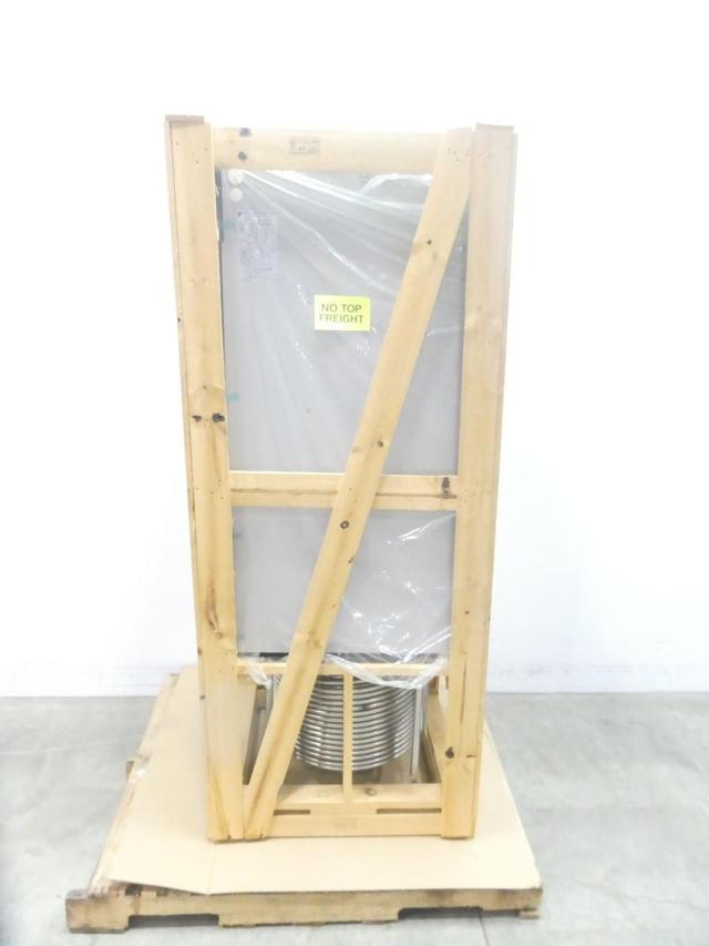 DAIKIN AKZJ908-C-D28N OIL COOLING UNIT 200/220V-AC 2.2KW