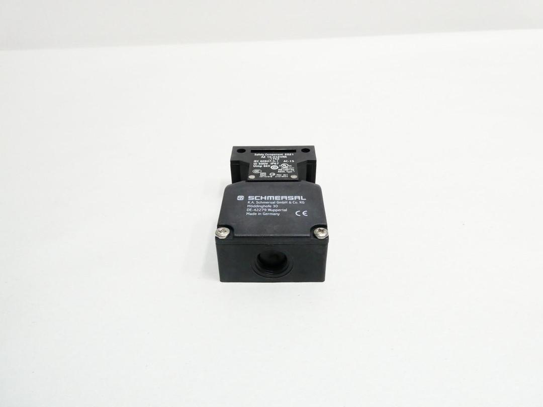 SCHMERSAL AZ 16-03ZVRK-1762 SAFETY SWITCH