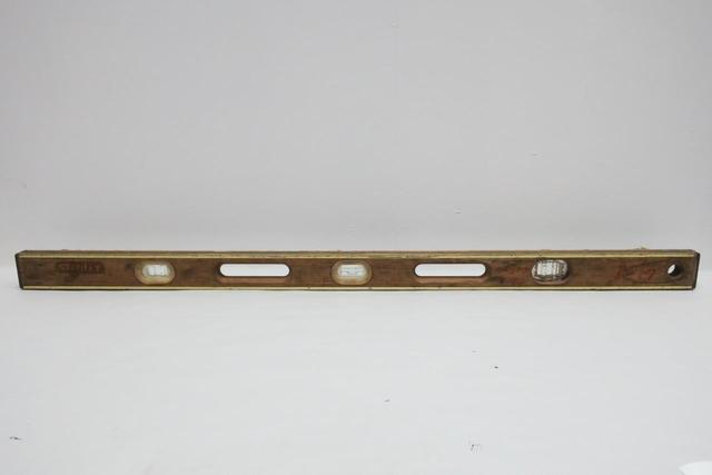 STANLEY 42-347 WOODEN/BRASS 4FT LEVEL