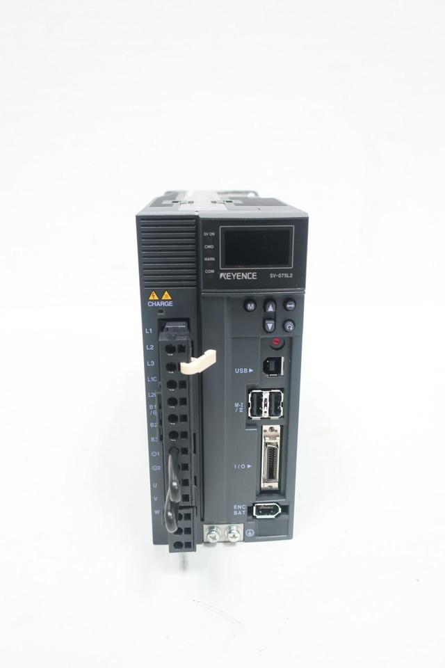 KEYENCE SV-075L2 SERVO DRIVE 200-230V-AC 0-230V-AC 3PH 750W