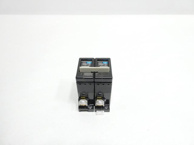 FUJI ELECTRIC CP32D MOLDED CASE CIRCUIT BREAKER 2P 7A AMP 250V-AC