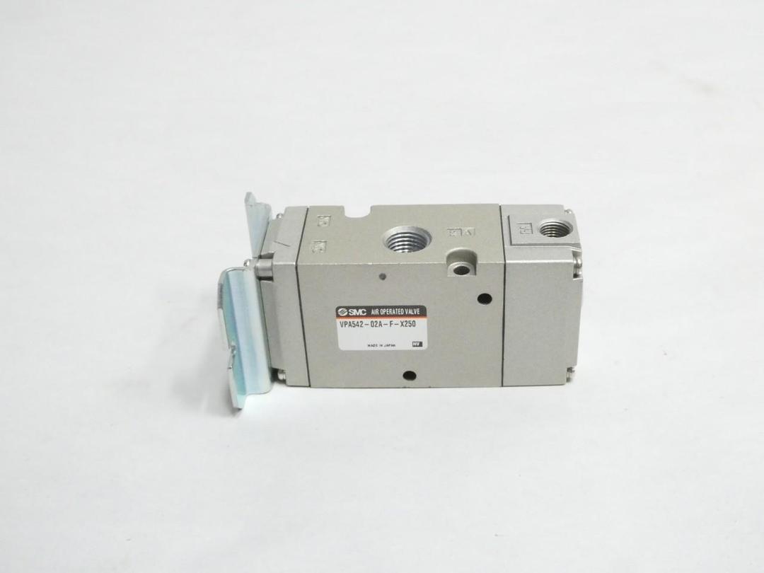 SMC VPA542-02A-F-X250 DIRECTIONAL CONTROL VALVE 1/4IN