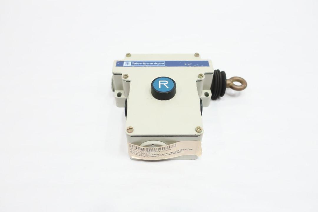 TELEMECANIQUE XY2 CE1A150H7 CABLE PULL SWITCH 120V-AC