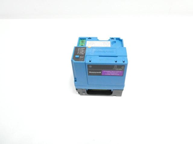 HONEYWELL RM7890 B 1048 BURNER CONTROLLER 120V-AC