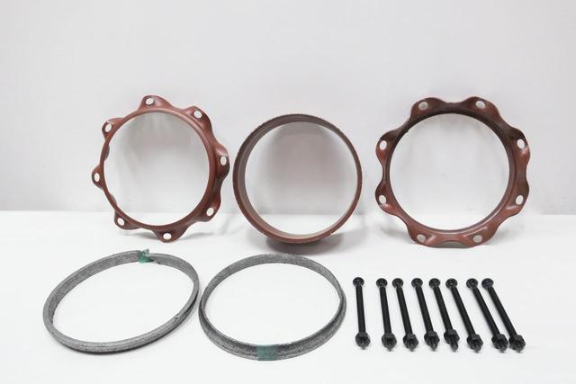 DRESSER 12.75 OD PLAIN END PIPE COUPLING 12IN