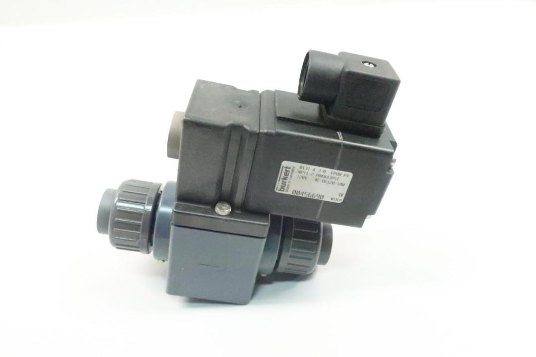 BURKERT 0131 00456690 SOLENOID VALVE 120V-AC 1/2IN