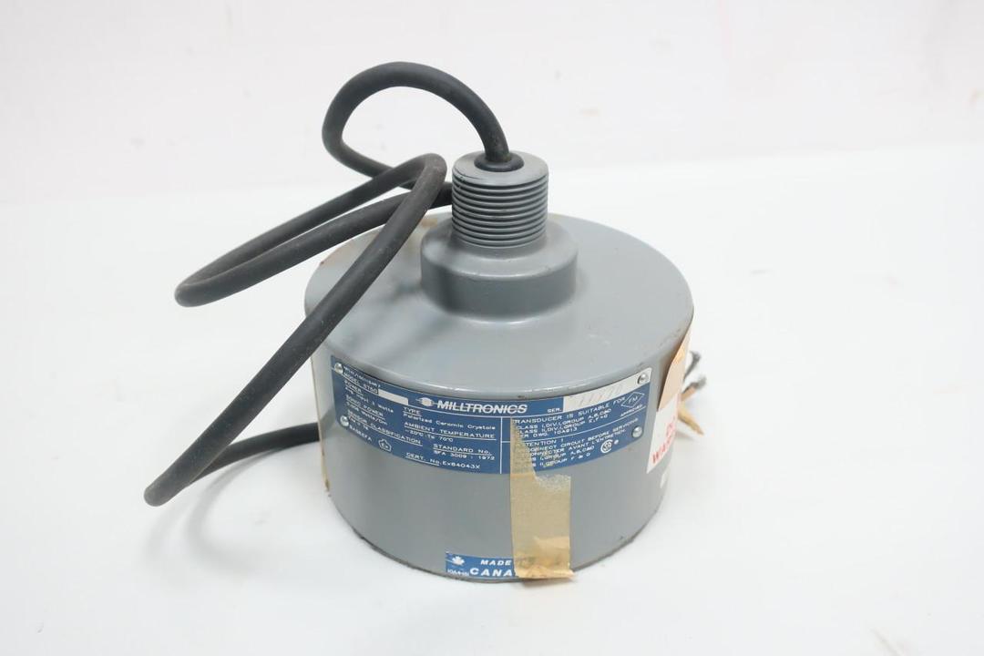 MILLTRONICS ST50 ULTRASONIC LEVEL TRANSDUCER