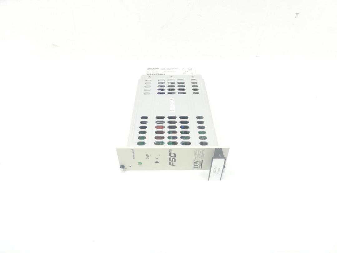 VERO POWER 136-010875B GK60-2 CONVERTER MODULE 24V-DC 12A AMP 5V-DC