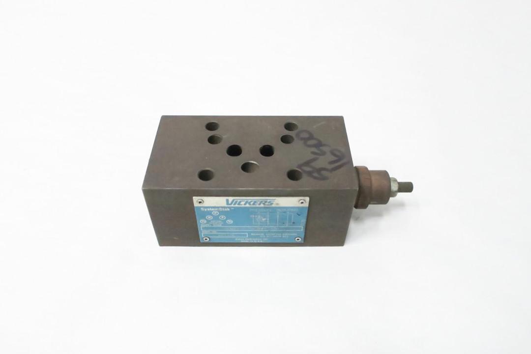 VICKERS DGMX2-5-PB-BW-S-30 REDUICING  VALVE 4570PSI 