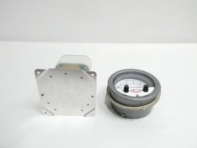 DWYER 3010-RMR PHOTOHELIC PRESSURE GAUGE 0-10IN-H2O