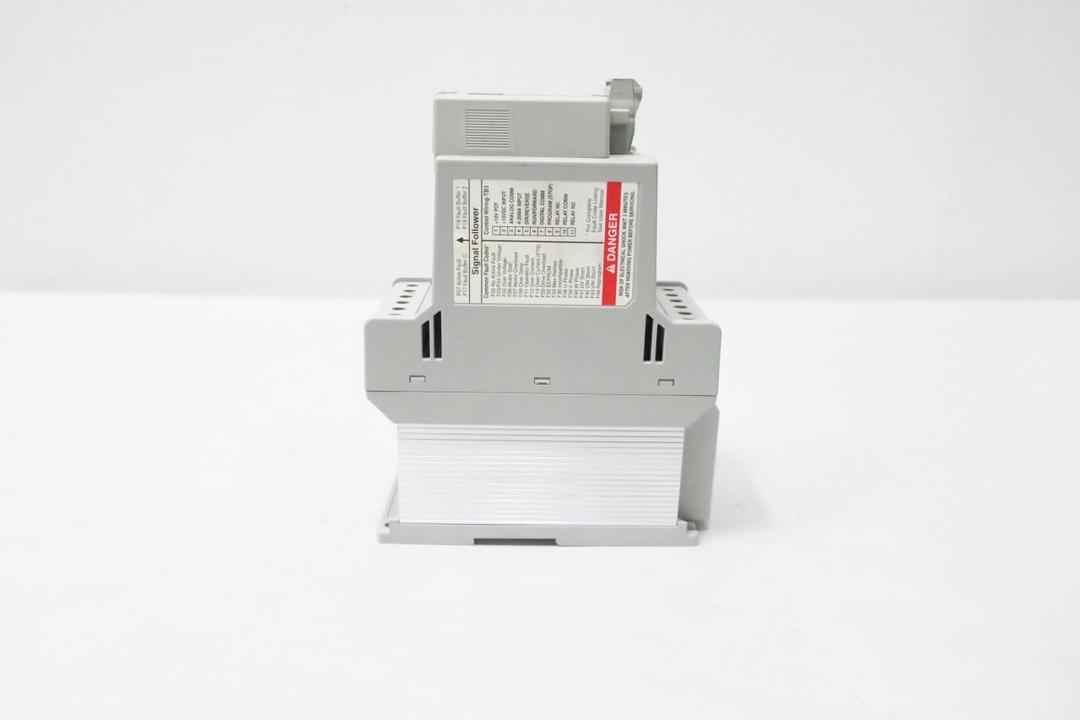 ALLEN BRADLEY 160-BA04NSF1P1 AC VFD DRIVE 380-460V-AC 0-240HZ 380-460V-AC 2HP