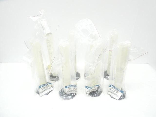 SET OF 8 NALGENE 3662-0500 POLYPROPYLENE GRADUTAED CYLINDER 500ML