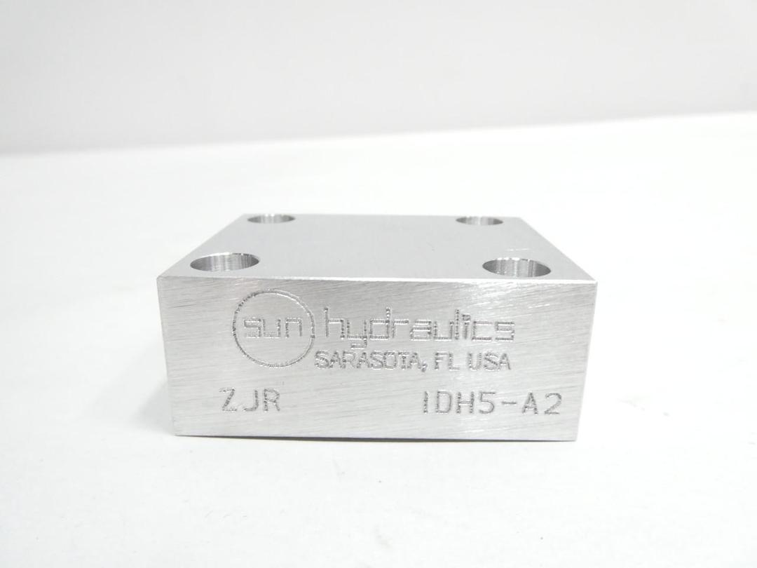SUN HYDRAULICS ZJR IDH5-A2 HYDRAULIC VALVE MANIFOLD