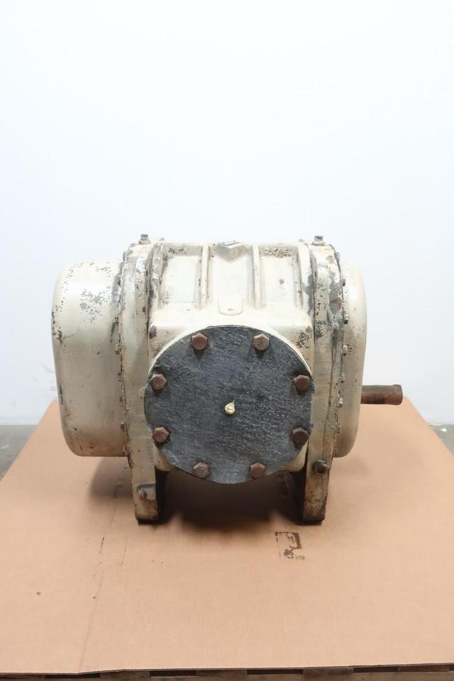 SUTORBILT LEGEND ROTARY POSITIVE DISPLACEMENT LOBE BLOWER 8IN