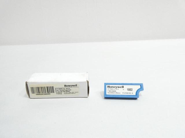 HONEYWELL ST7800 A 1013 7SEC PURGE TIMER
