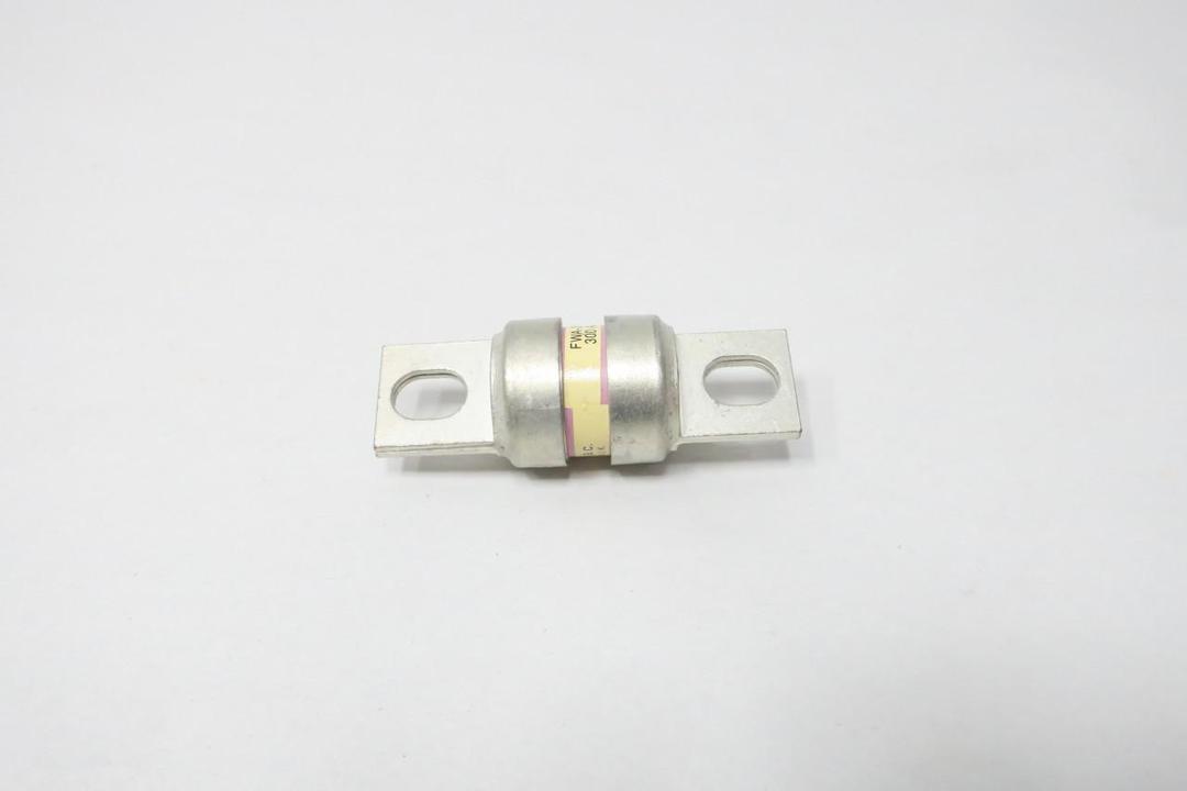 COOPER BUSSMANN FWA-300A 300A AMP SEMICONDUCTOR FUSE