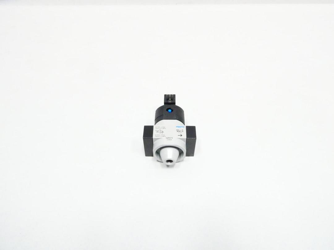 FESTO HEE-1/4-D-MINI-24 ON/OFF VALVE 21.6-26.4V-DC 240PSI 1/4IN NPT