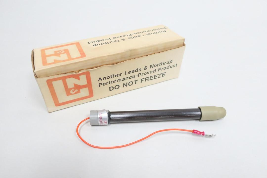LEEDS NORTHRUP 117481 PH METER ELECTRODE