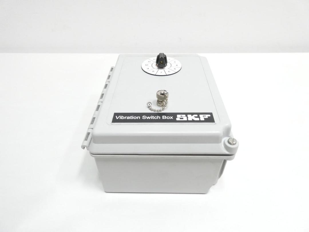 HOFFMAN A-864CHSCFG VIBRATION SWITCH BOX 4IN 8IN 6IN