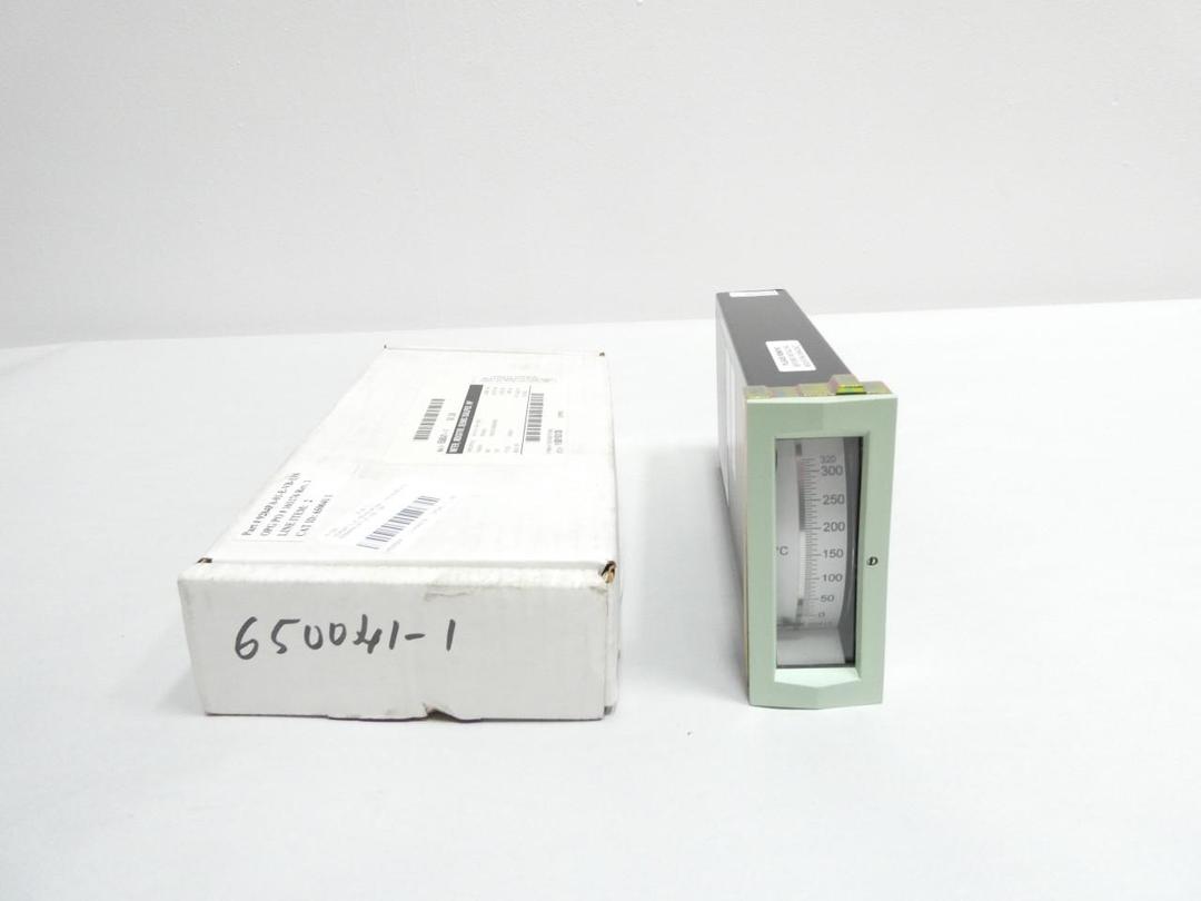 VERSATILE MEASURING INSTRUMENTS 9284PA-01-E-VB-13N VERTICAL PANEL METER 0-320C