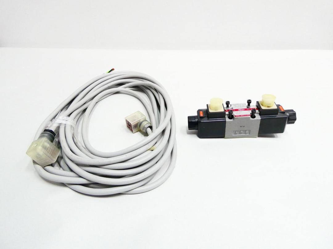 TOYOOKI KOGYO HD3-3W-BCA-025A-WDA3T5 HYDRAULIC SOLENOID VALVE 110V-AC