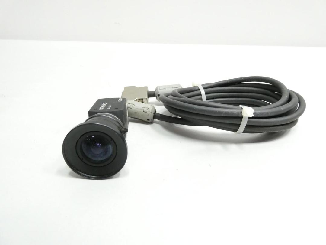 KEYENCE CV-030 COLOR CAMERA FOR CV-300 SERIES