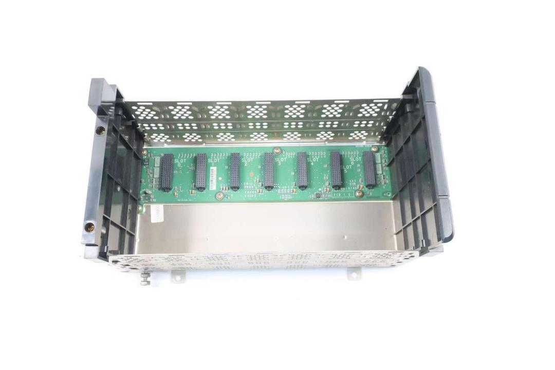 ALLEN BRADLEY 1756-A7 SER C Chassis Module