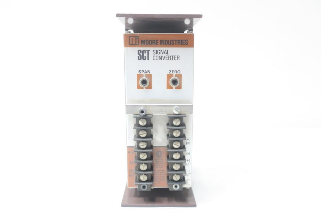 MOORE INDUSTRIES SCT/10-50MA/10-50MA/117AC SIGNAL CONVERTER