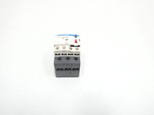 TELEMECANIQUE LRD05 OVERLOAD RELAY 0.63-1A AMP