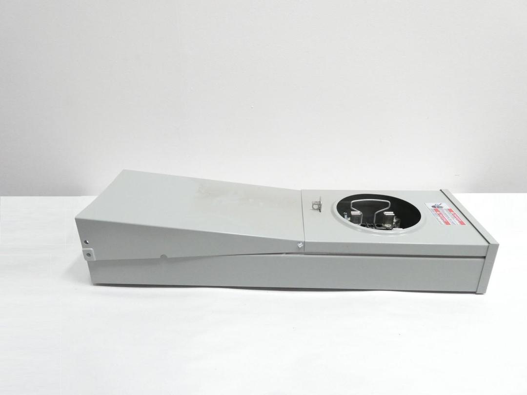 EATON CHR1G7NS METERED RINGLESS POWER OUTLET PANEL