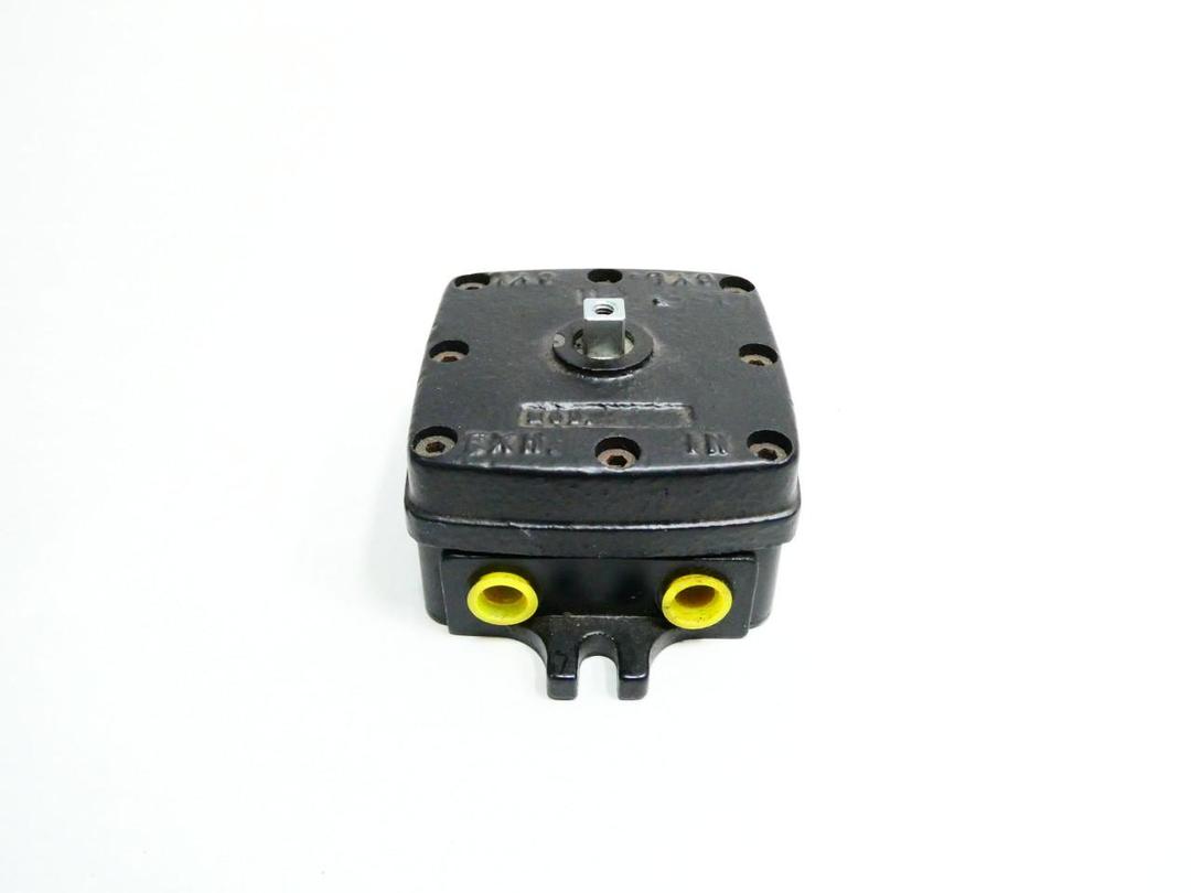 PARKER 032701250 PNEUMATIC VALVE 1/4IN 150PSI