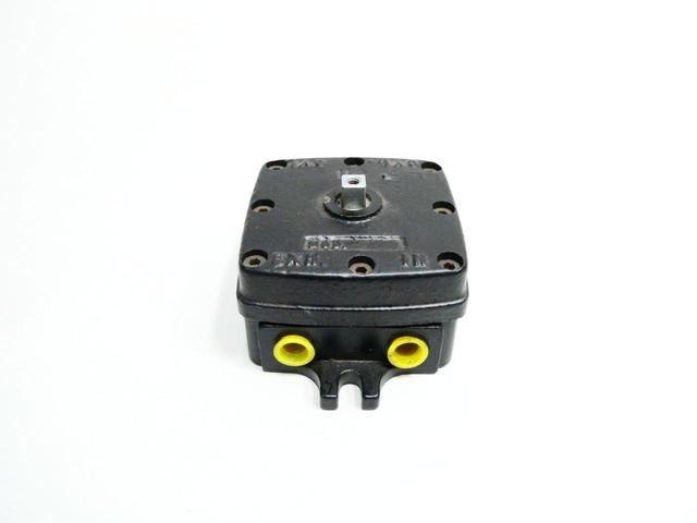 PARKER 032701250 PNEUMATIC VALVE 1/4IN 150PSI